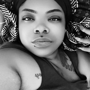 Meet your Posher, Benita